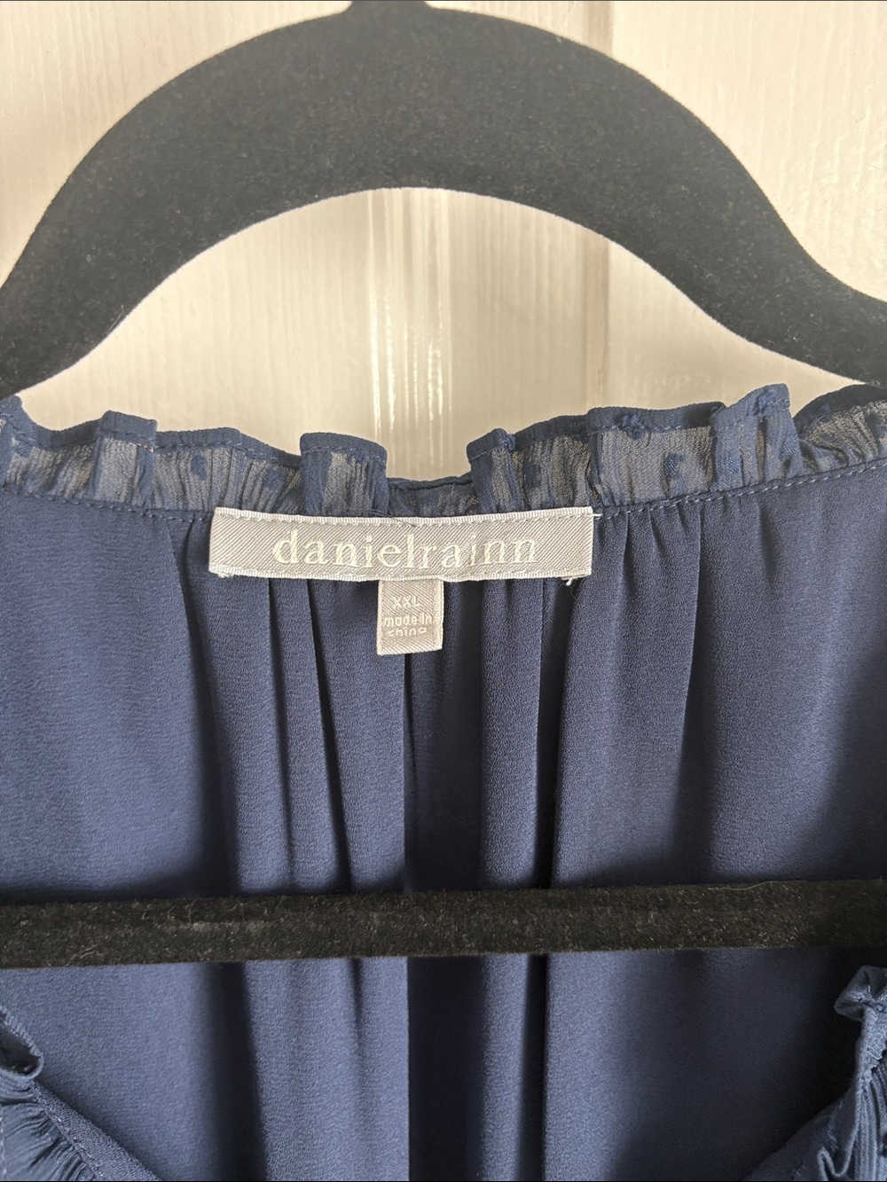 Daniel Rainn Navy Pintuck Cap-Sleeve Blouse - Picture 2 of 7